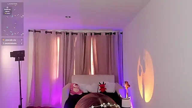 Hurremcan_ XXX чат на живо