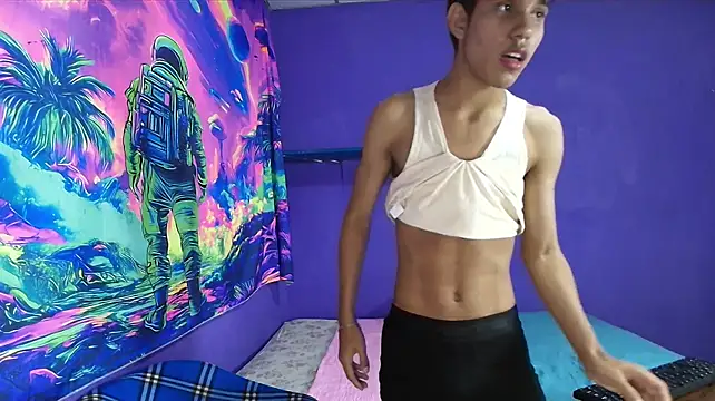 Dante__twink Adlı Modelin Canlı XXX Sohbeti