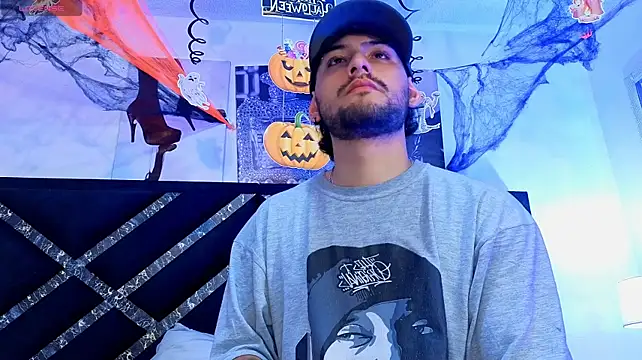 Chat +18 de 3MPI7ERNO ao vivo