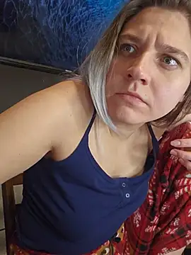 ScarletsWeb – Naživo XXX chat