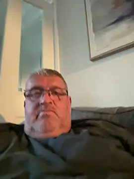 Daddystrokes4u Chat XXX in diretta