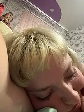 LoloMensens Chat XXX live