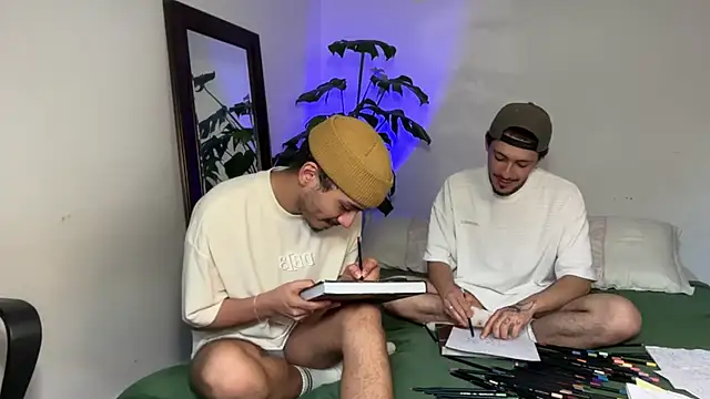 צ'אט XXX בשידור חי של Noah_and_Steven