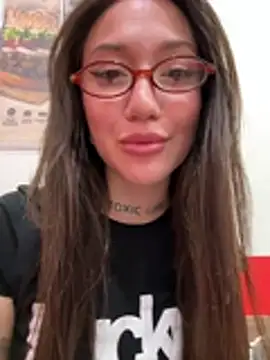 SaintSquirt's Live XXX Chat