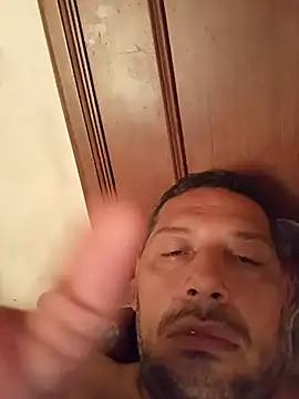 William0285 Live XXX Chat