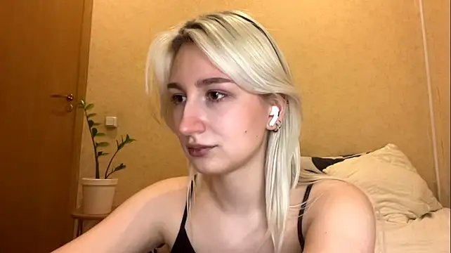 LishaNuding Live XXX-chat