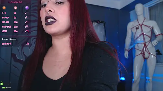 Chat XXX en directo de Regina_Iris