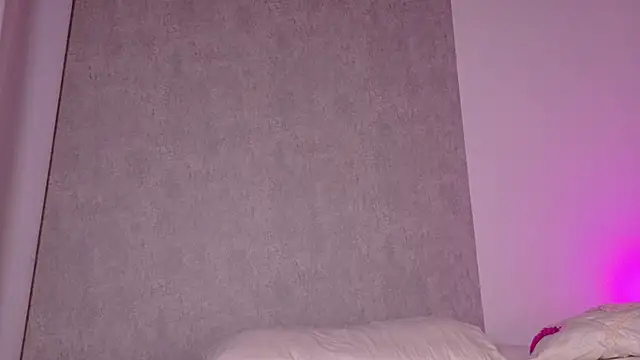 MayGibsson live XXX chat