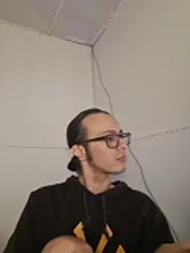 XXX chat uživo modela Damian_Dusk