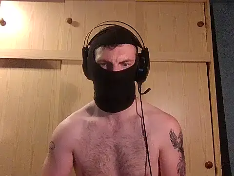 beuker22 élő XXX-chatje