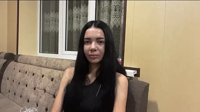HazelRhoten's Live XXX Chat