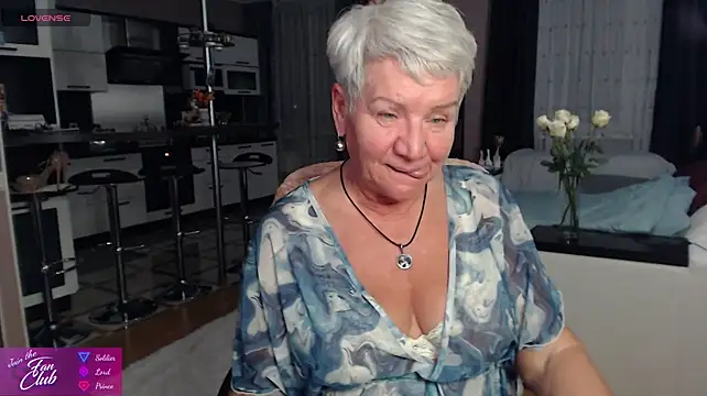 Chat XXX ao vivo de roxana_brooks