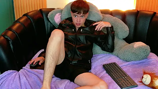Brian_Montes – Live XXX-chat