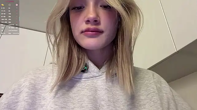 Carolini_i – Naživo XXX chat