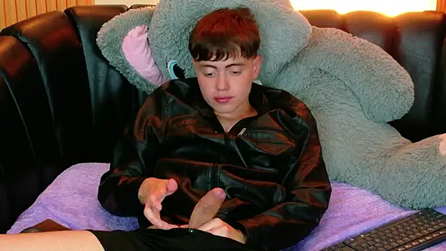 Brian_Montes Chat XXX live