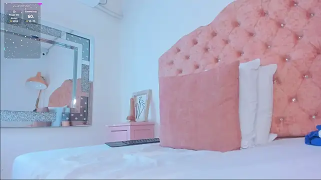 PriscilaCooper_ Adlı Modelin Canlı XXX Sohbeti