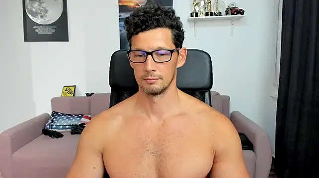 BrutusK08 Webcam-Show
