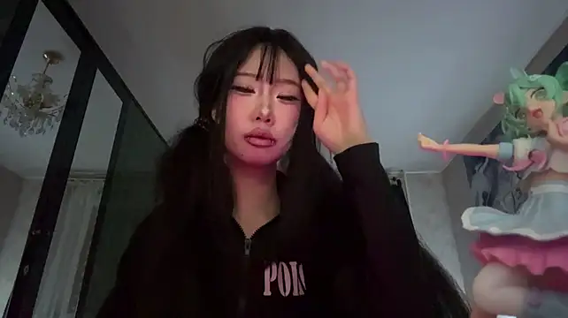 DelorasHemp Live XXX-chat