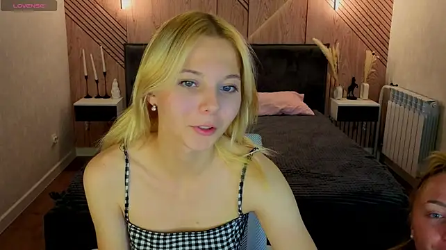 Clara_Schneider0 Chat XXX in diretta