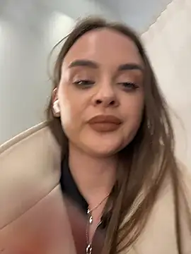 XXX chat uživo modela KristiRich