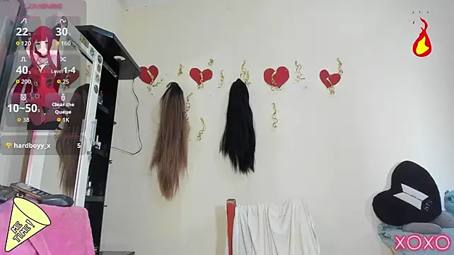 Brucee_Venture Adlı Modelin Canlı XXX Sohbeti