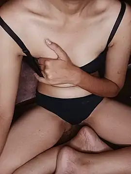 aakritikotiyallive Live XXX-Chat