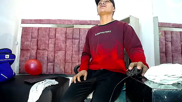 DanteSeth élő XXX-chatje