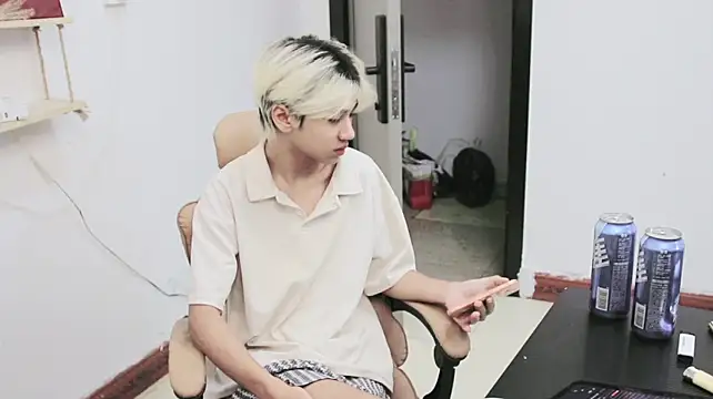 V_I_P_7's Live XXX Chat