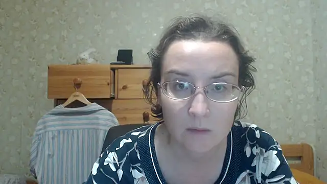 Chat +18 de Smart_Rose ao vivo
