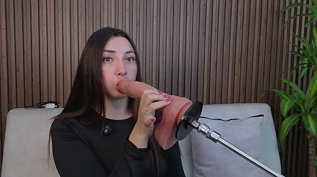 Chatroom XXX en direct de Mariana_Castro9