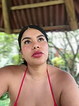 Issane_Peru Live XXX-Chat