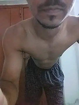 Živý XXX chat bisexualpratyush1996