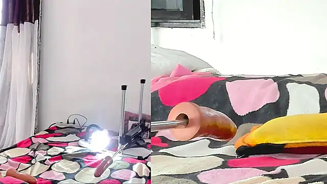 Deboraaa_'s Live XXX Chat