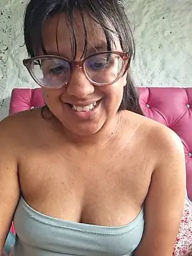 Chatroom XXX en direct de ZaidaWet