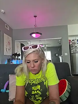 Lexi_Shocker লাইভ XXX চ্যাট