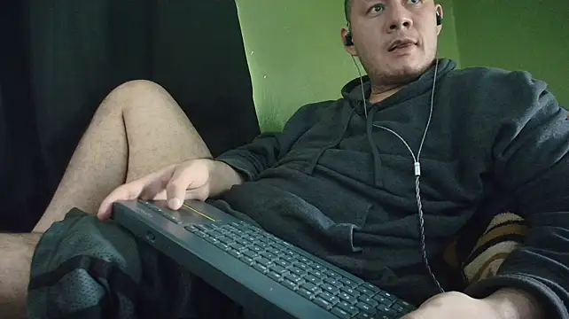 แชท XXX สดของ sweet_cock28