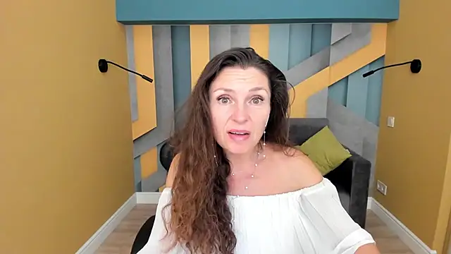 Chat XXX en directo de EllaLong
