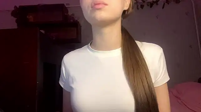 BerneiceSanner's Live XXX Chat