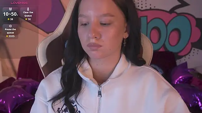 MissSonyaShy Chat XXX live