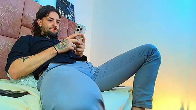Chat XXX Live ALPHA_MASTER1