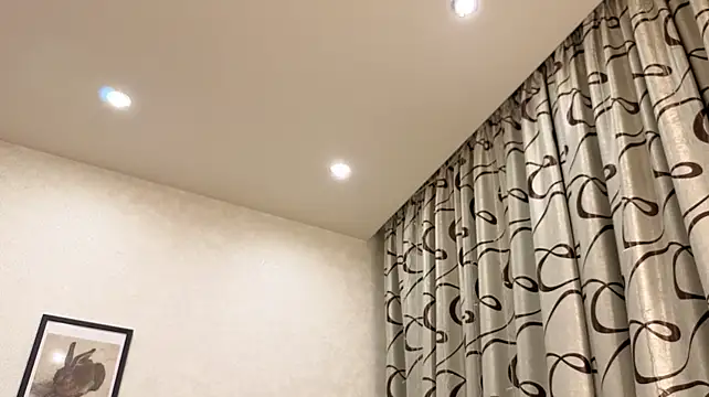 Онлайн чат XXX dolly_ll