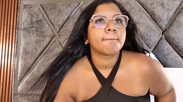 Czat XXX na żywo – Slutty_Vicky