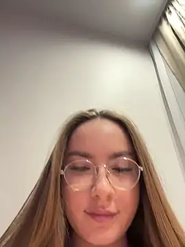 Valeria_Vibe: απευθείας συνομιλία ΧΧΧ