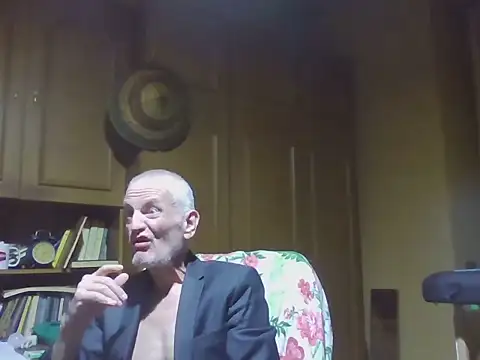 Онлайн чат XXX 1973teacher