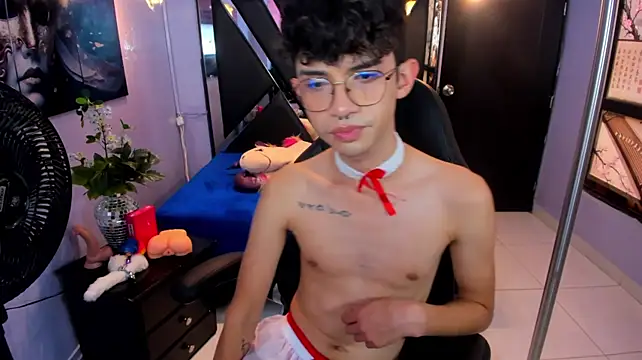 Živý XXX chat LiamHeatx