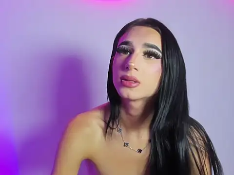 Онлайн чат XXX Lucy_salas