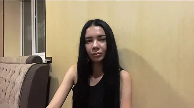 HazelRhoten's Live XXX Chat