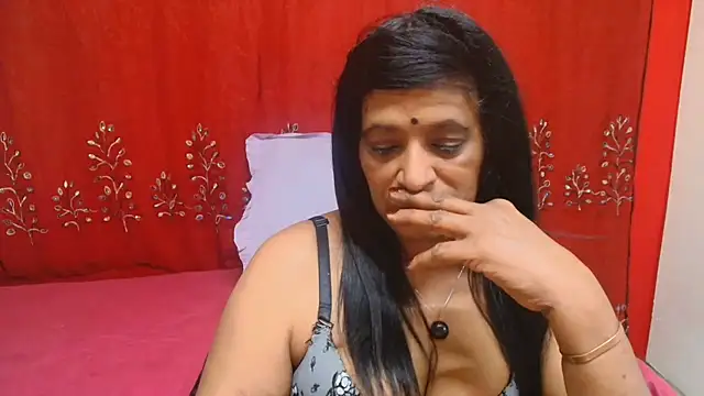 INDIANFUSION Chat XXX in diretta