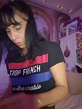 צ'אט XXX בשידור חי של misscectito13