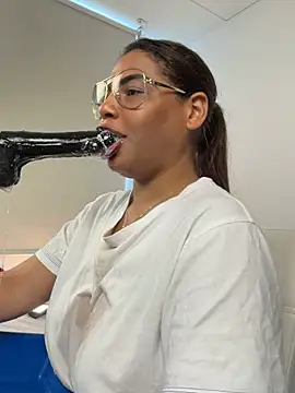 Anabel693 élő XXX-chatje